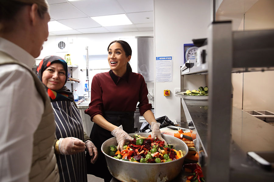 Meghan Markle en la Hubb Community Kitchen