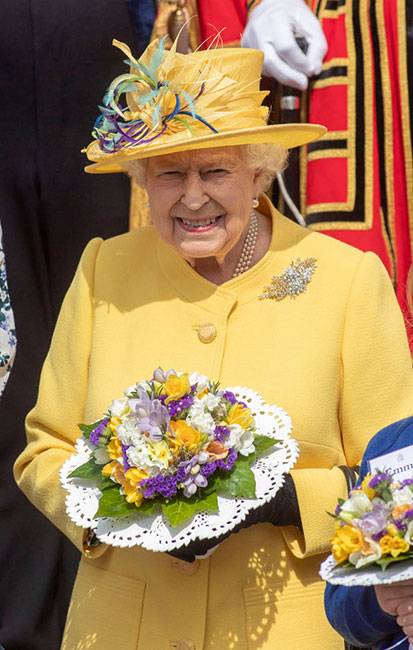 Princesa Eugenia y reina Isabel