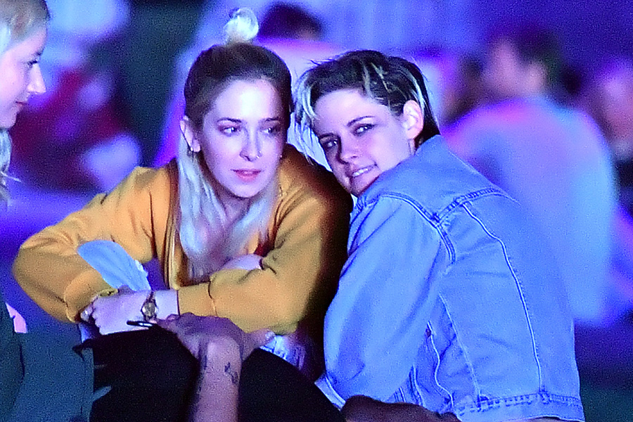 Sara Dinkin y Kristen Stewart