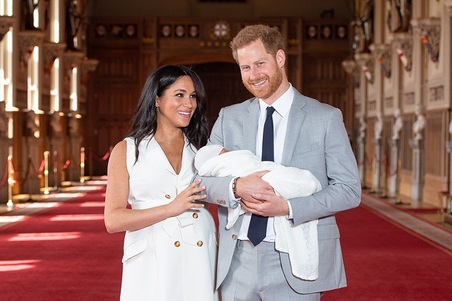 Meghan, Harry y bebé Sussex