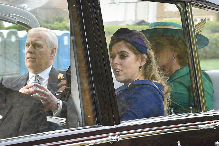 Los duques de York llegaron juntos a la boda de su hija Eugenia.