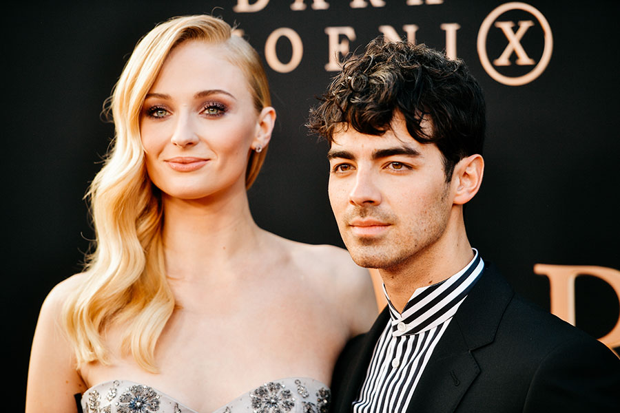 Sophie Turner y Joe Jonas-premiere-dark-phoenix