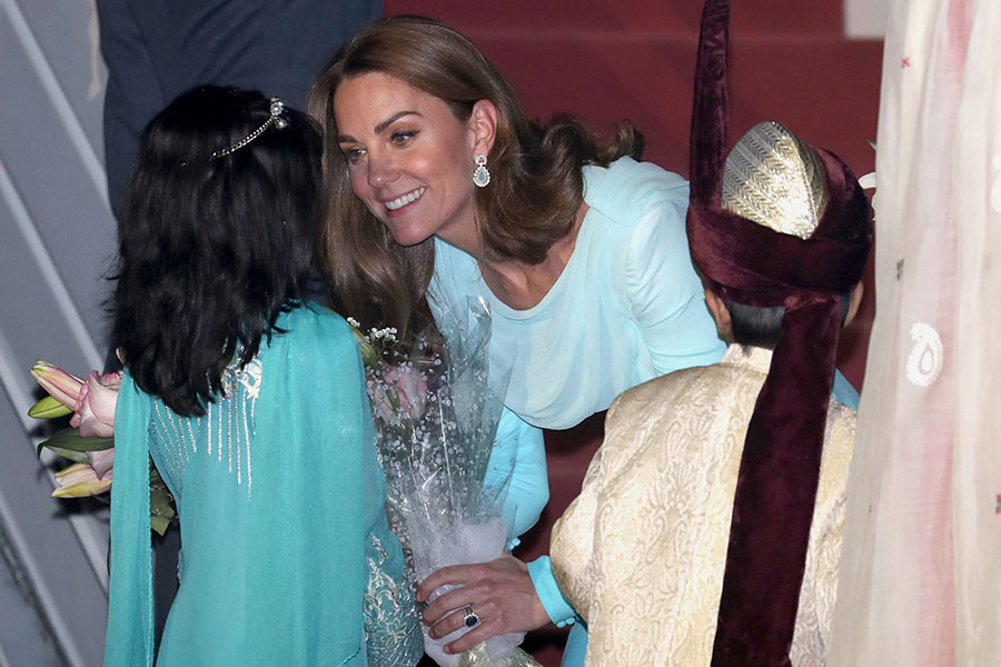 Los duques de Cambridge llegan a Pakistán
