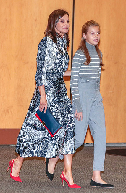 Letizia con vestido de Victoria Beckham