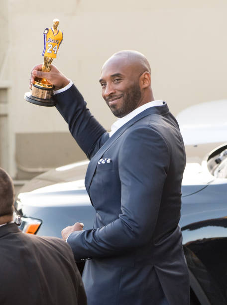 Kobe Bryant con el Oscar