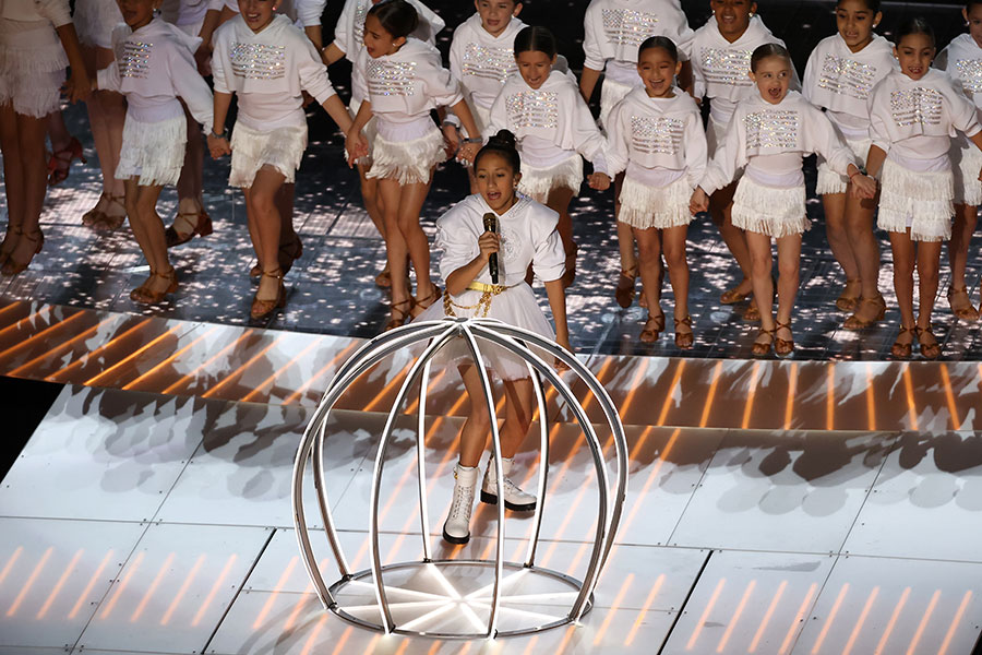 Emme y J.Lo en el Super Bowl
