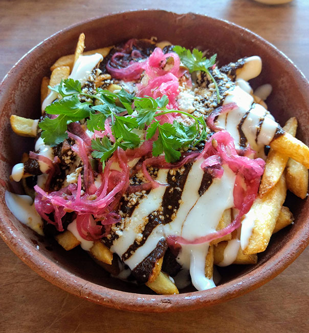Mole fries en Burgerteca