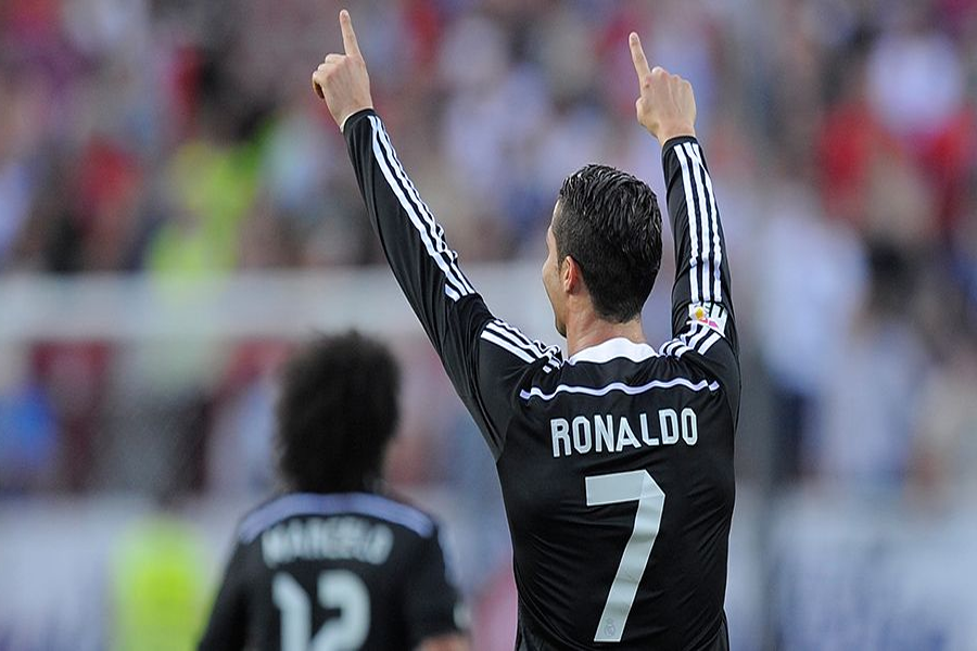 Cristiano Ronaldo en un partido de futbol