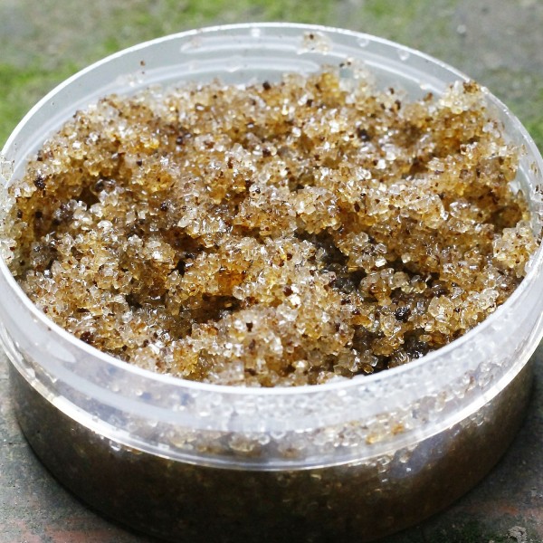 exfoliante casero a base de miel y azúcar
