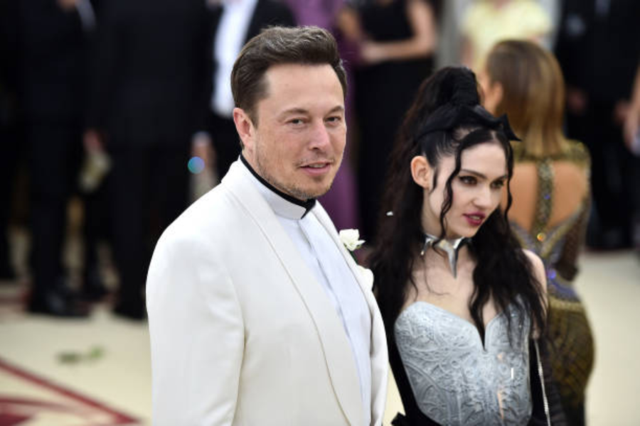 ¡No era broma! Elon Musk y Grimes nombran a su hijo 'X Æ A-12'