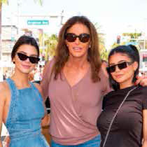 Caitlyn Jenner con sus hijas