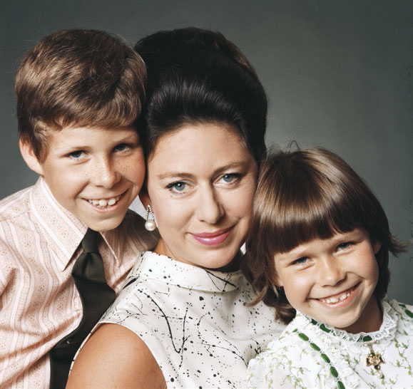 La princesa con sus hijos.