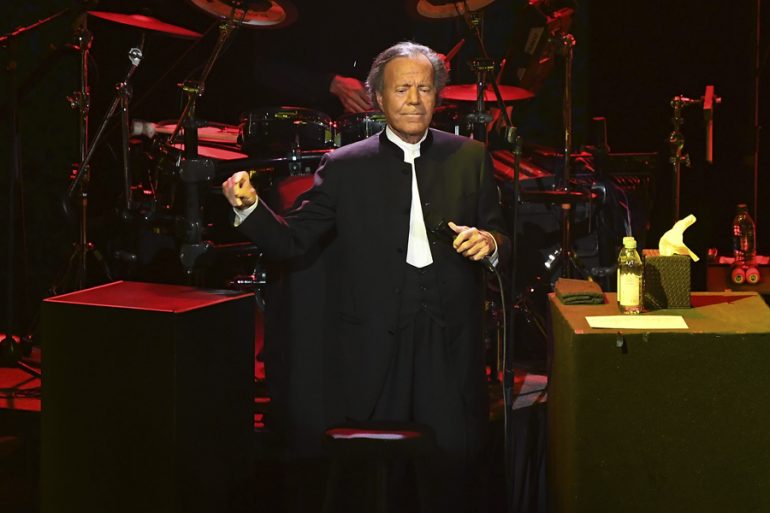 julio iglesias