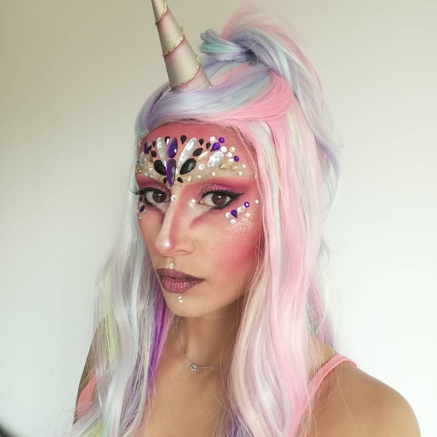 maquillaje de unicornio para mujer