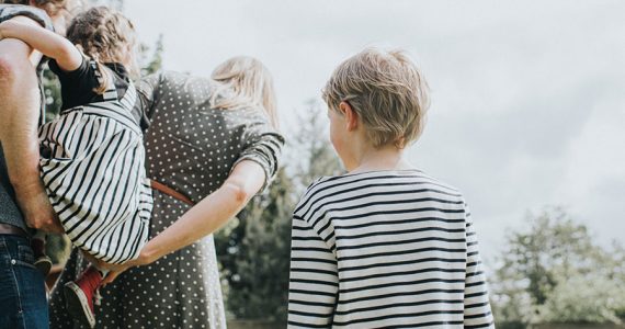 ¿Los padres tienen un hijo favorito? Esto nos respondió una psicóloga