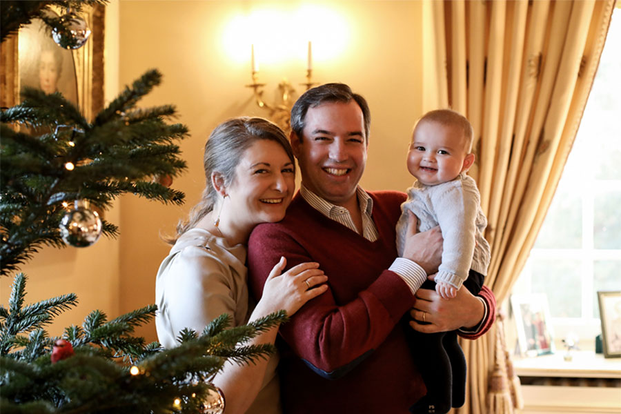 Las hermosas y dulces fotos navideñas del príncipe Charles de Luxemburgo