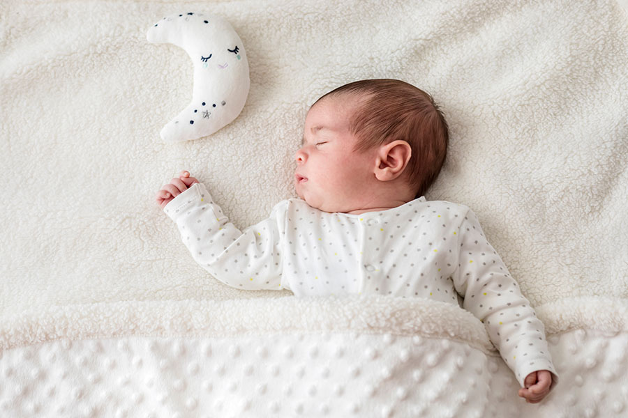 Siestas, horarios definidos y más consejos para que tu bebé duerma bien y mejor