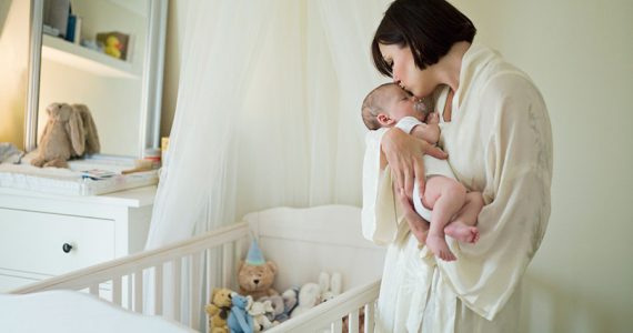 Siestas, horarios definidos y más consejos para que tu bebé duerma bien y mejor