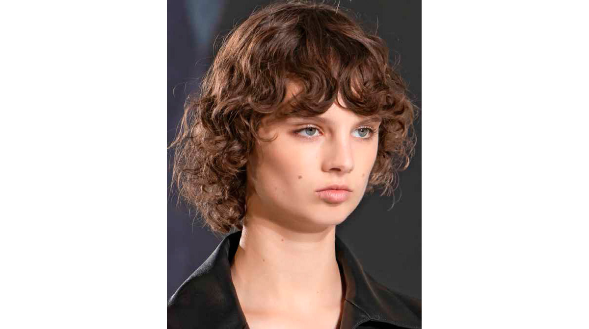 maquillaje y peinado primavera 2021