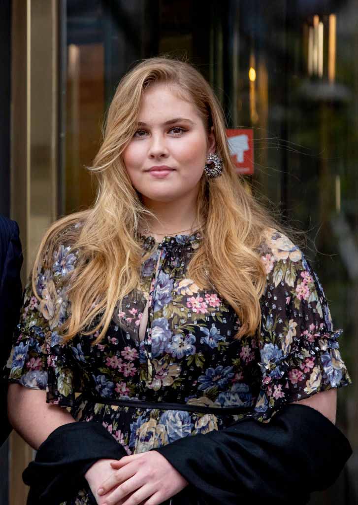 amalia de holanda maxima de holanda celebra 50 años con concierto musical en familia