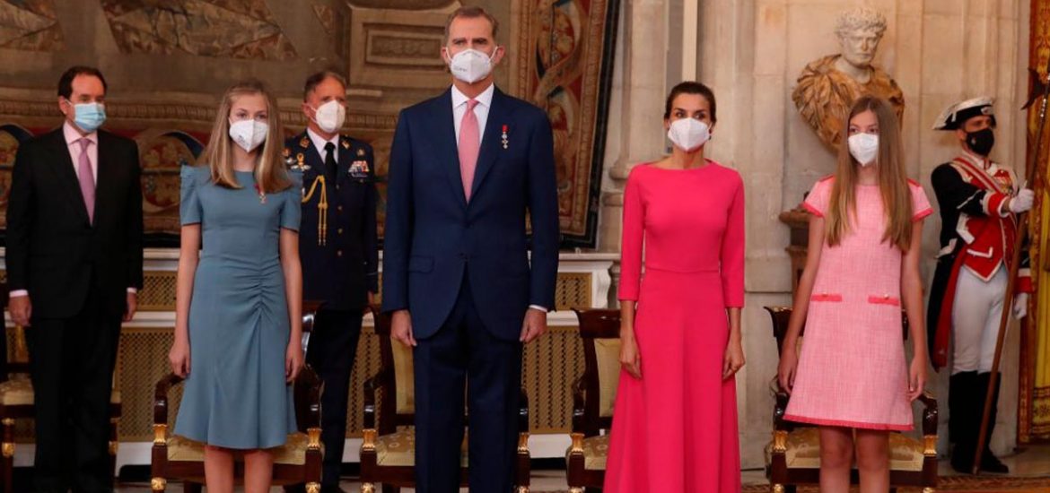 Letizia e hijas unidas: así se vivió el 7º aniversario de la coronación de Felipe VI