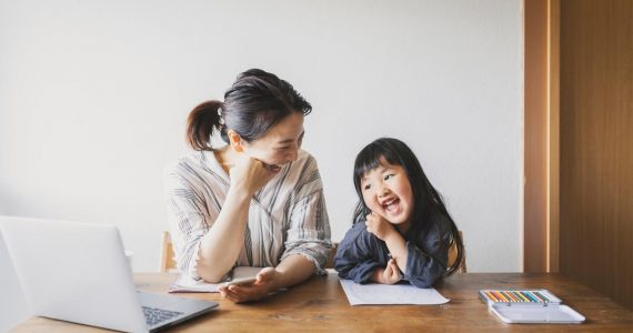 niños japoneses obedientes