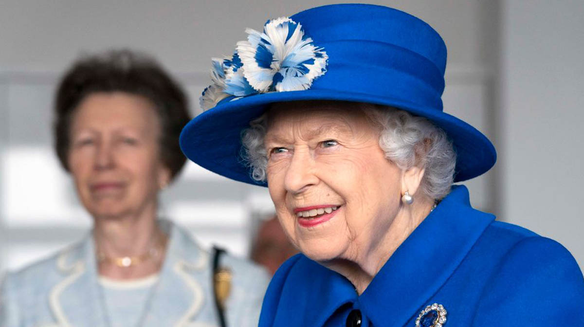reina isabel ii princesa ana escocia