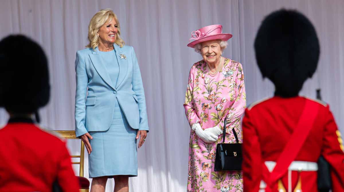 reina isabel ii joe biden