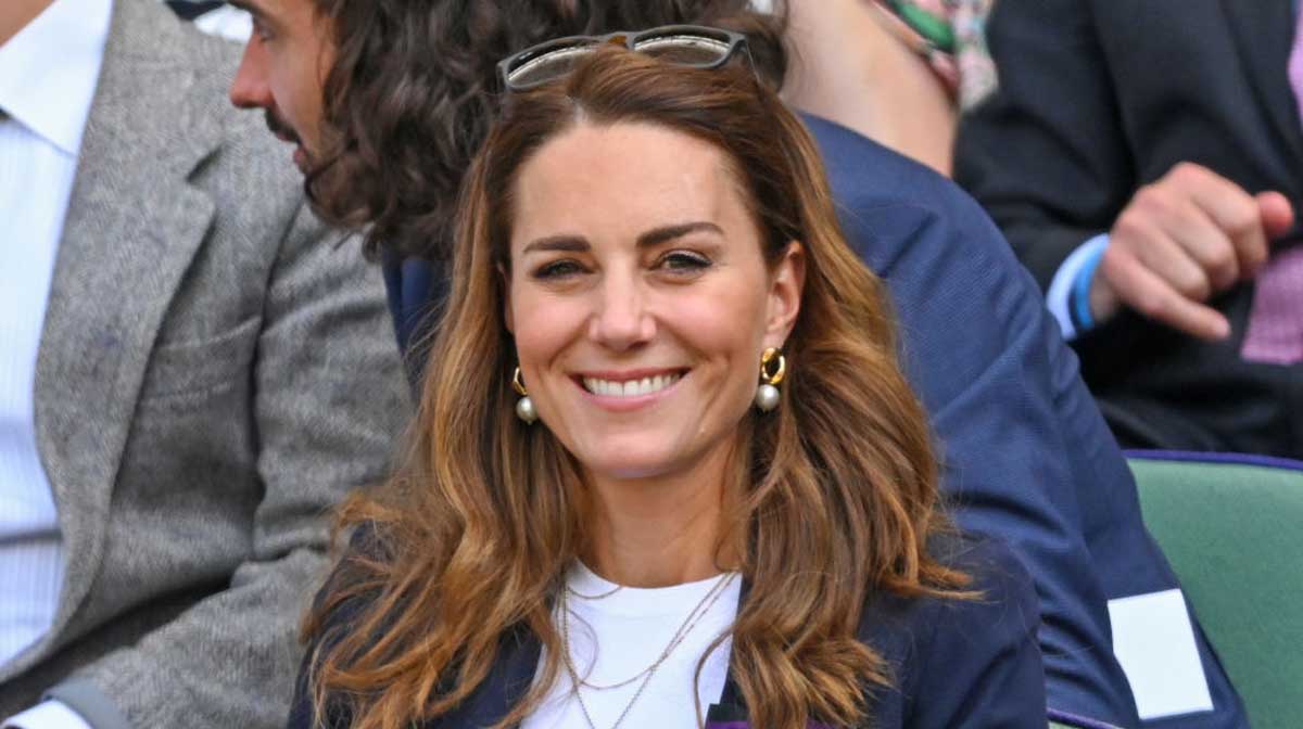 La aparición sorpresa de Kate Middleton en Wimbledon (y su encantadora falda de lunares) 2 kate middleton wimbledon 2021 10